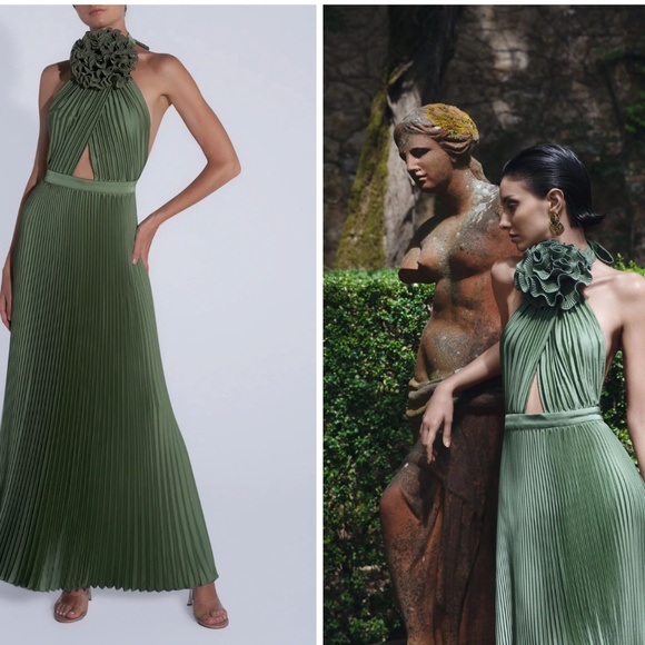 L'IDEE TRIUMPH GOWN - MOSS - Picture 1 of 6